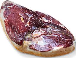 Serranoham Juviles klassieke V-snit