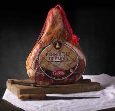 Parmaham Galloni 24 m geperst 