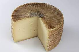 Manchego curado 6 m (3 kg)